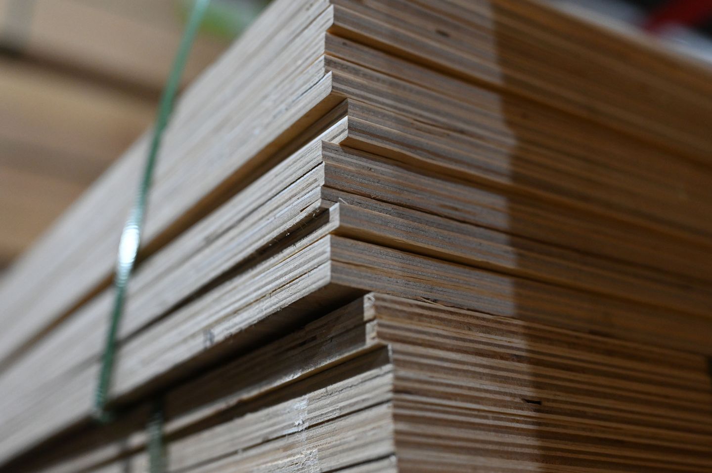 Фанера ФК 8мм 1525х1525мм сорт 2/4 шлифованная березовая