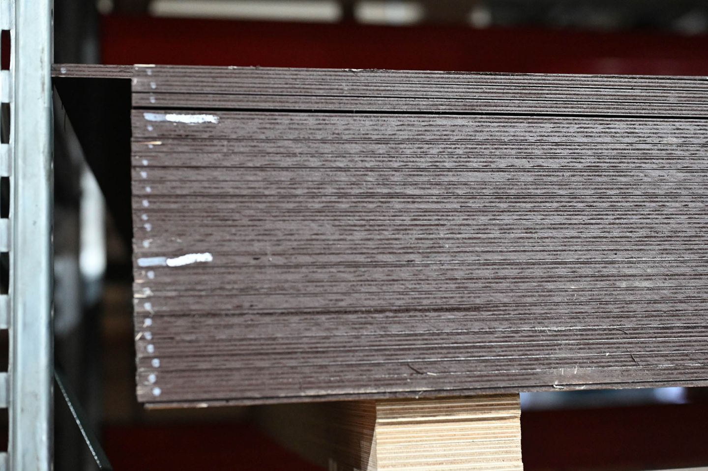 Фанера ФОФ ламинированная 15мм 2440х1220 мм сорт 1/1 березовая